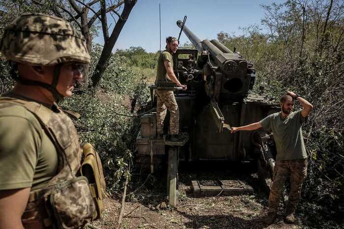 Forbes: Сотні бійців ЗСУ можуть опинитися в оточенні на південь від Покровська