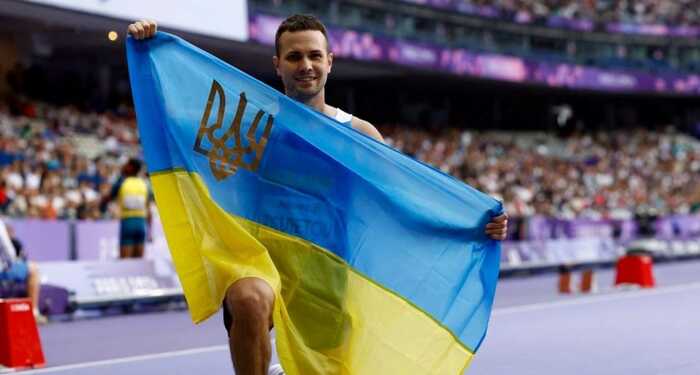 Українець Цвєтов виграв друге золото на Паралімпіаді в забігу на 200 метрів