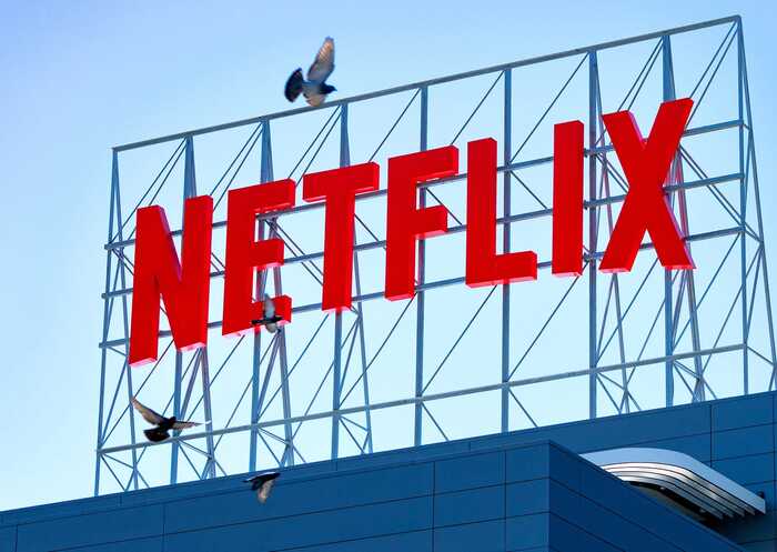 В офісах сервісу Netflix у Франції та Нідерландах провели обшуки