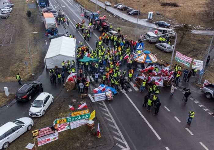 Польські фермери погрожують протестами вздовж всього східного кордону