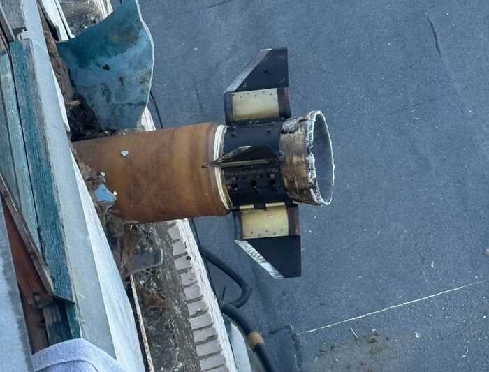 У Московській області в багатоповерхівці застряг снаряд від, ймовірно, невдалої роботи ППО, — росЗМІ