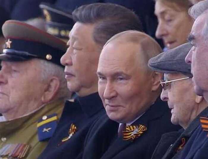 Путін показово принизив Лукашенка та Пашиняна під час параду в Москві