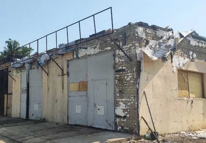 Окупанти атакували дронами пожежну частину на Запоріжжі: постраждали 12 рятувальників