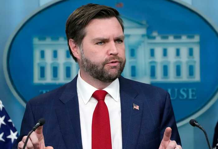 Трамп розглядає додаткові заходи проти ядерної програми Ірану — Венс