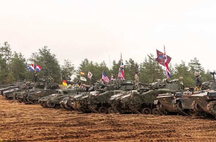 Україна потрапила у список 15 країн з найбільшим військовим бюджетом