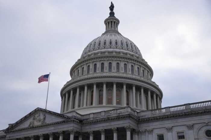 Сенат США схвалив трампівський бюджетний законопроєкт
