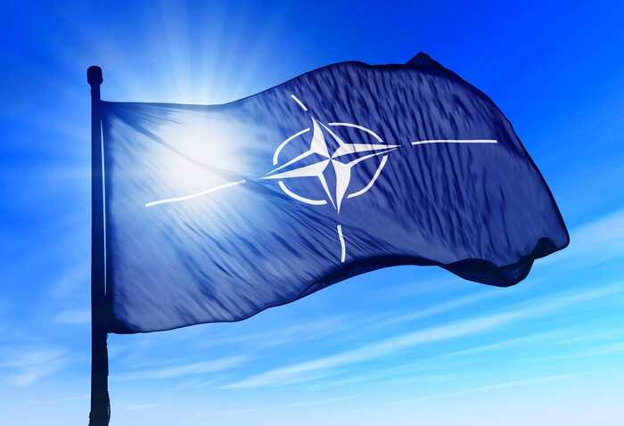 Оборонні витрати НАТО у 10 разів більші за військовий бюджет РФ