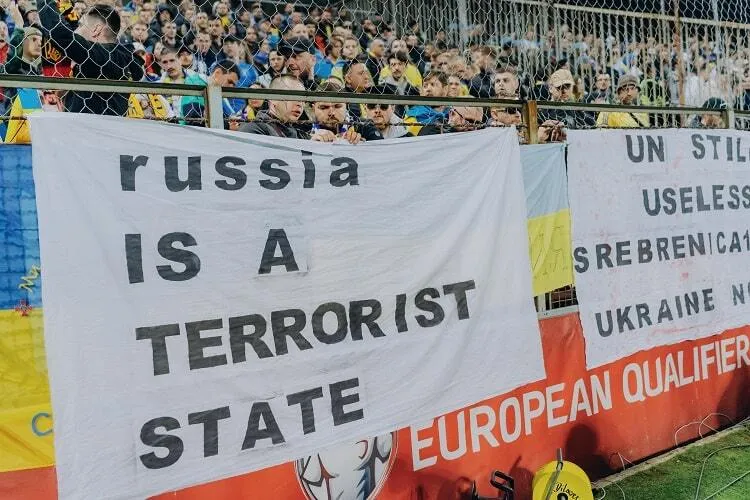 "Країна гнилих помідорів": Валуєв злетів з котушок через затримання в Азербайджані російських пропагандистів qqeiqudiqhidtzrz